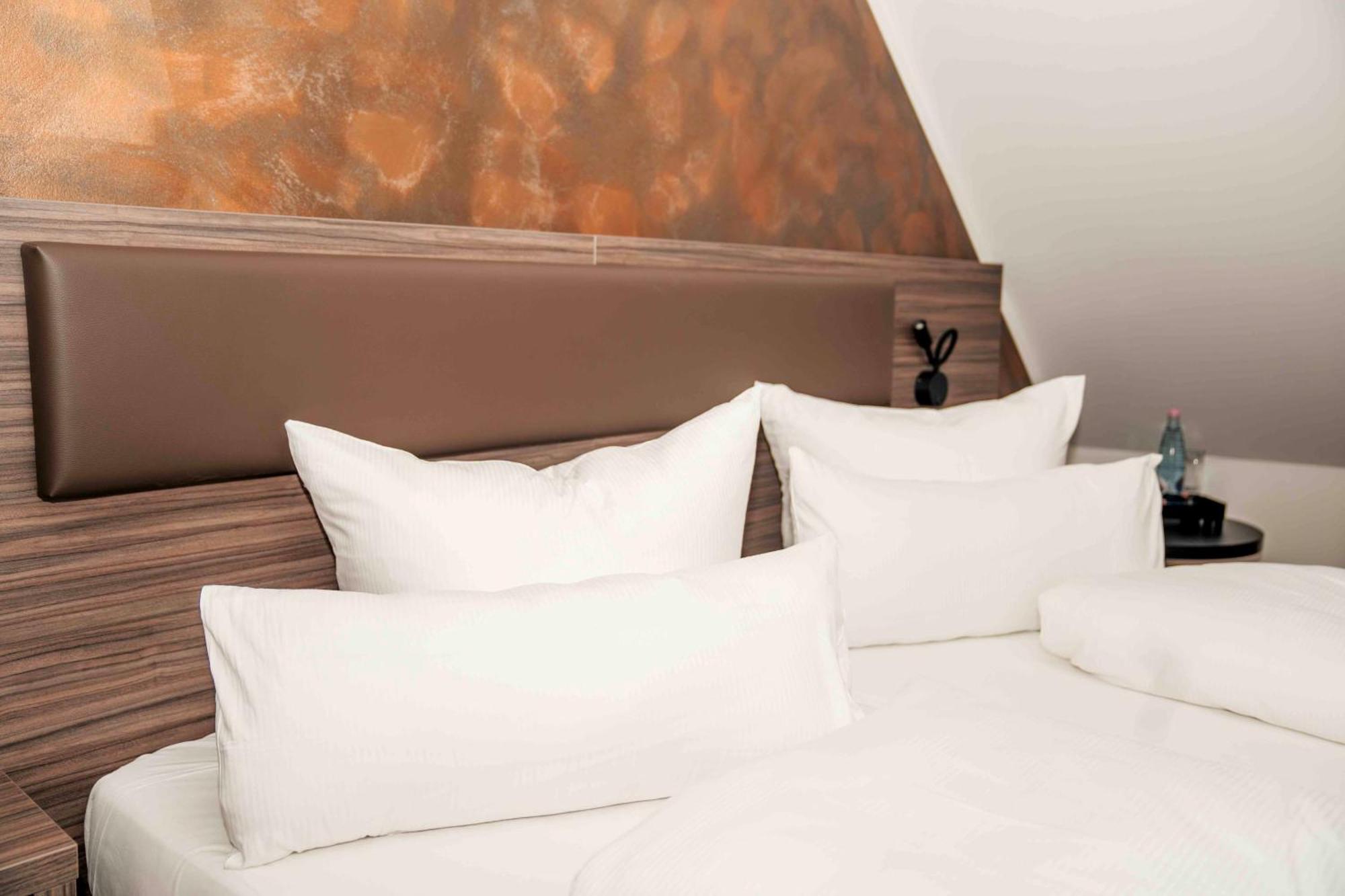Central Hotel & Lounge Adult Only Гослар Экстерьер фото